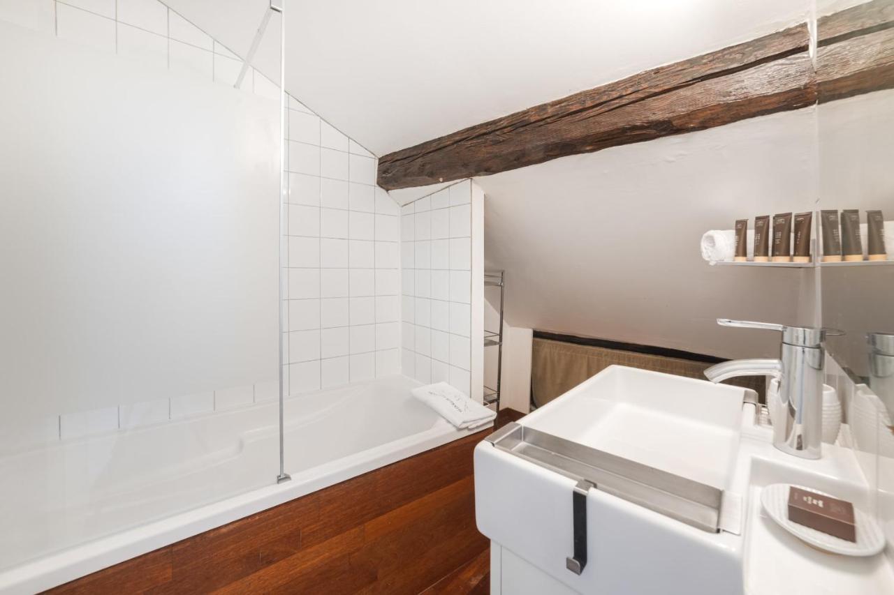 Ferienwohnung Le Philosophe - Flat In The Heart Of Annecy'S Old Town Exterior foto