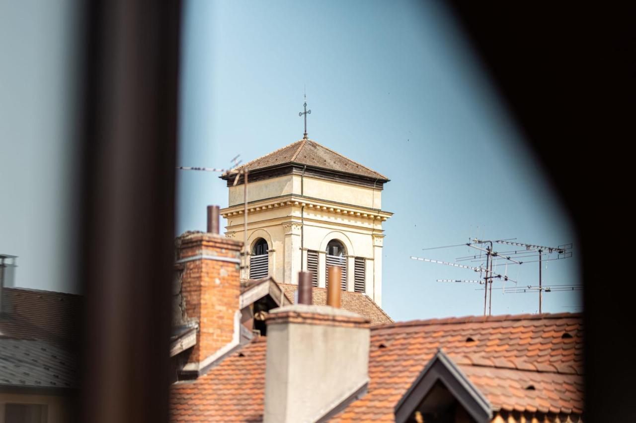 Ferienwohnung Le Philosophe - Flat In The Heart Of Annecy'S Old Town Exterior foto